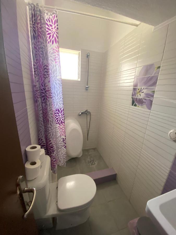 Maki Apartment *